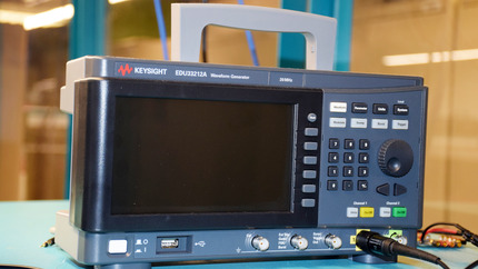 Waveform Generator on Counter